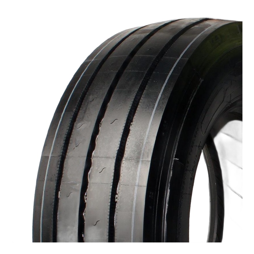 Michelin X Line Energy T 235/75 R17.5 143J
